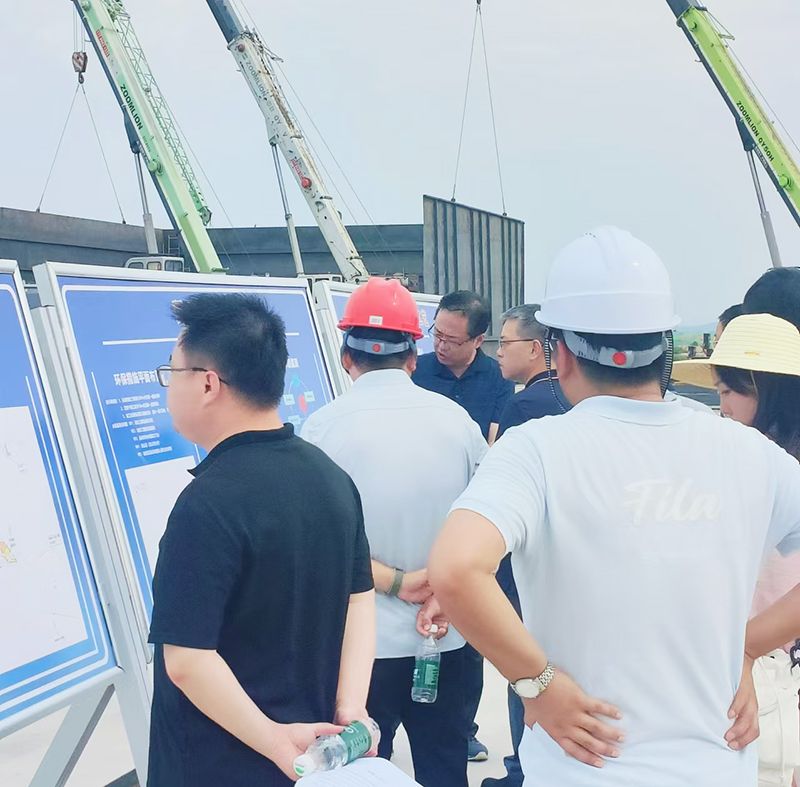 熱烈歡迎(ying)各領(ling)導視詧我司(si)承建的南(nan)漪湖汚水處(chu)理項目